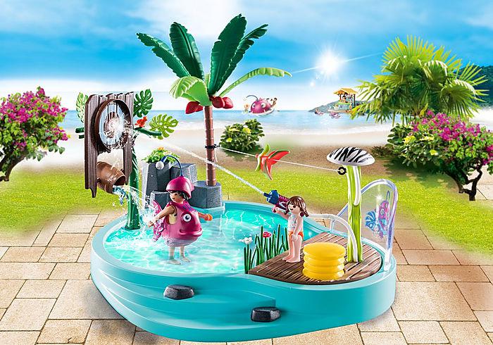 Small Pool with Water Sprayer - Playmobil