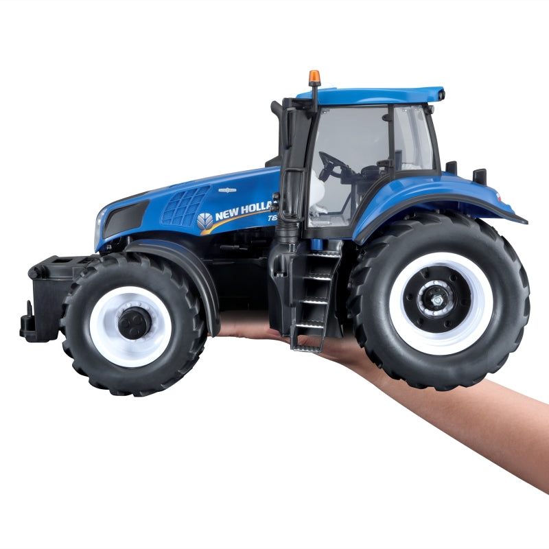 New Holland Farm Tractor 1:16 RC 2.4GHz - Maisto