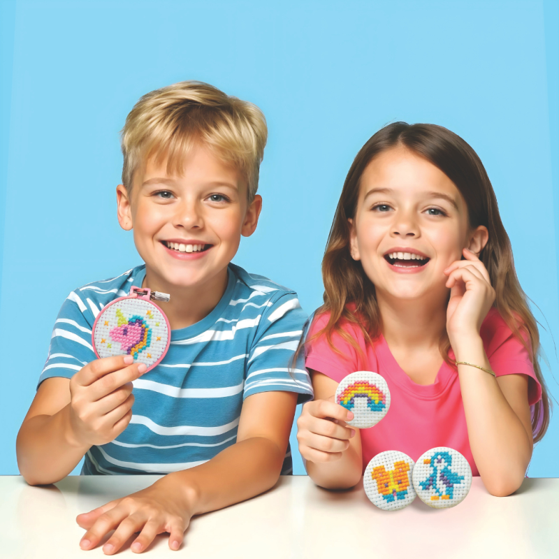 Mini Cross-Stitch Buttons KidzMaker - 4M