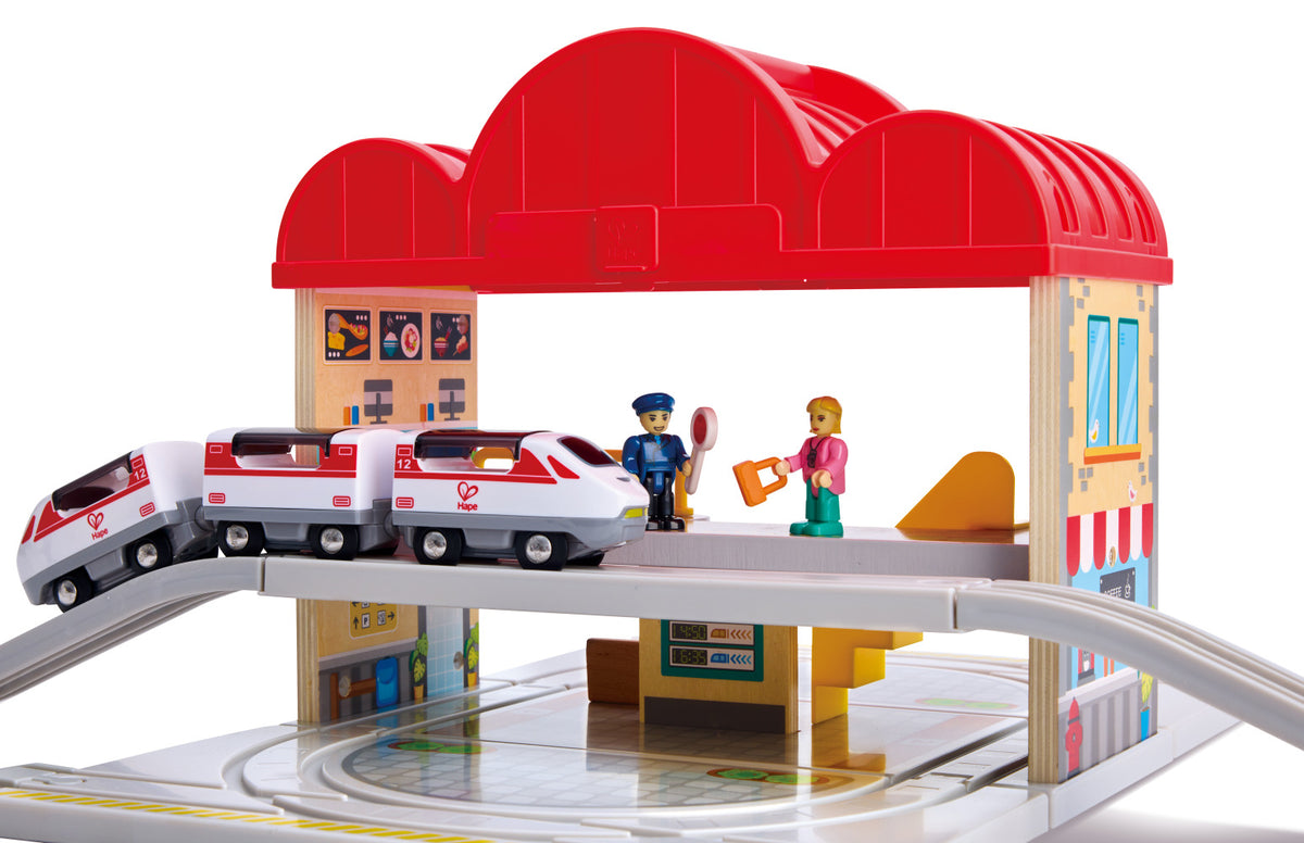 Portable Train Station Set - Hape