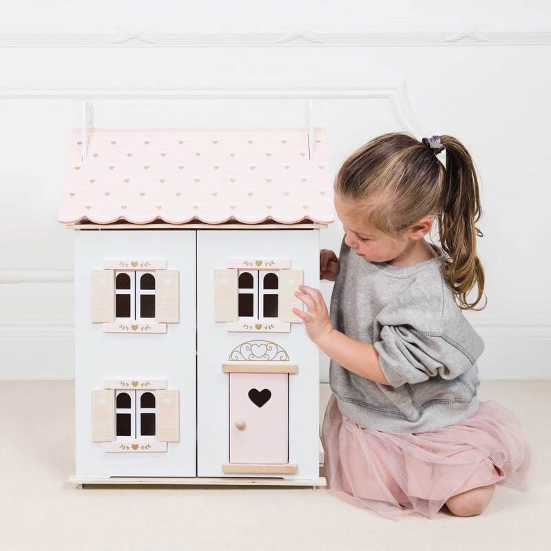 Wooden Rose Heart Doll House - Le Toy Van