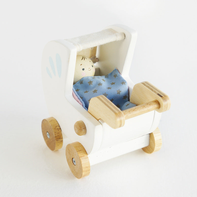 Daisy Lane Nursery Accessory Set - Le Toy Van
