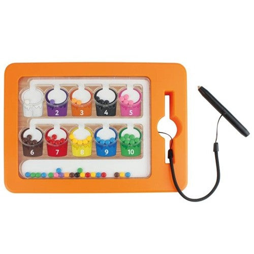 Magnetic Board Set &amp; Sort - Hape