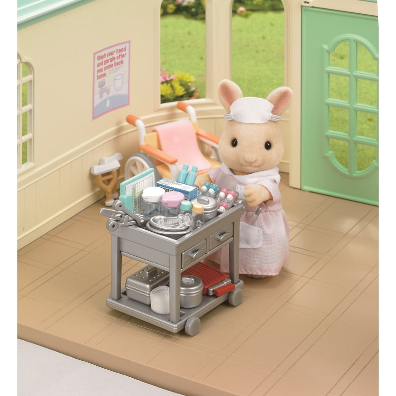 Country Nurse Set - Sylvanian Families