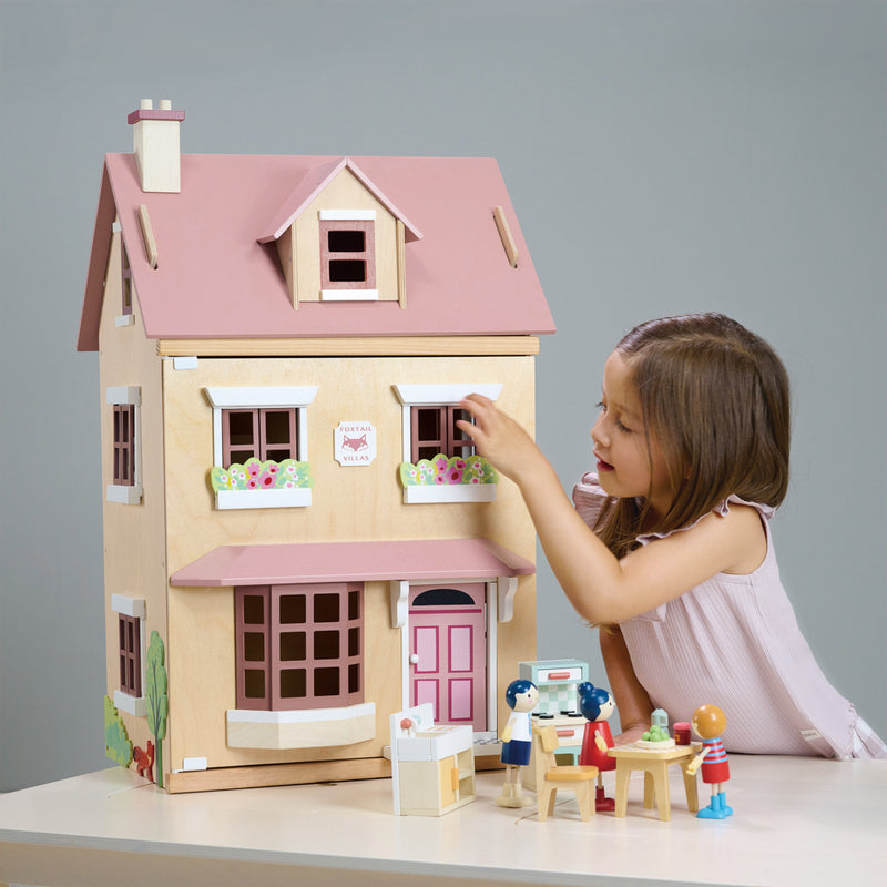Foxtail Villa Dollhouse including furniture - Tender Leaf Toys