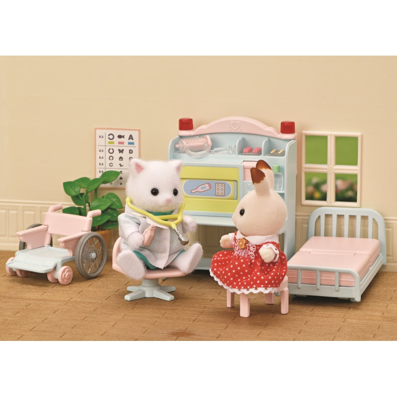 Village Doctor Starter Set - Sylvanian Families
