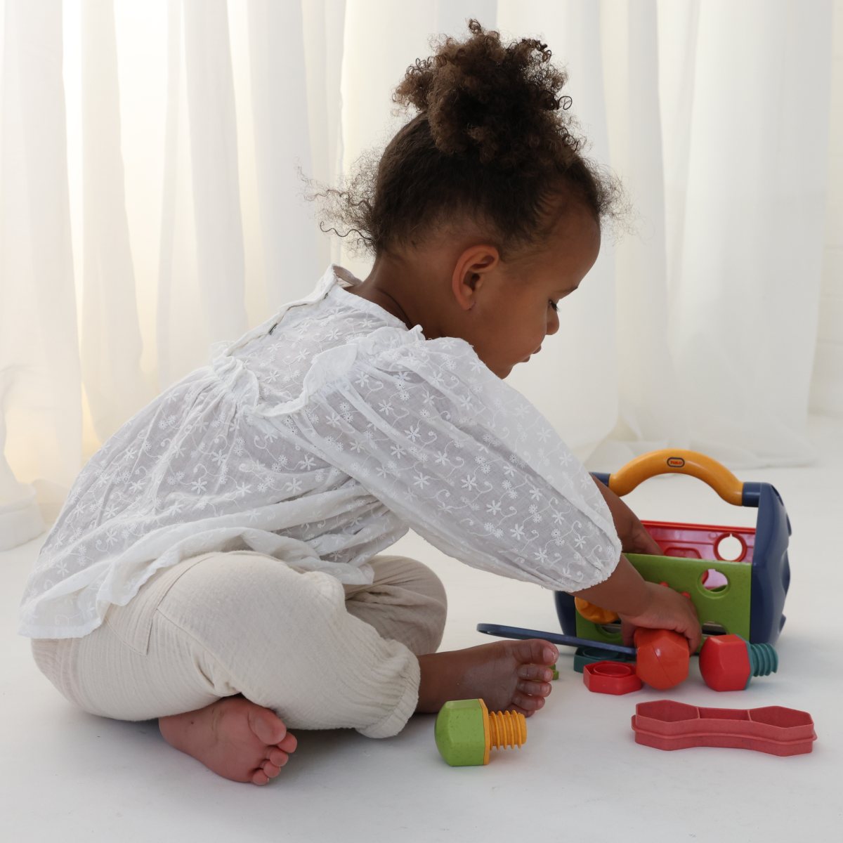 Bio Tool Box - Tolo Toys