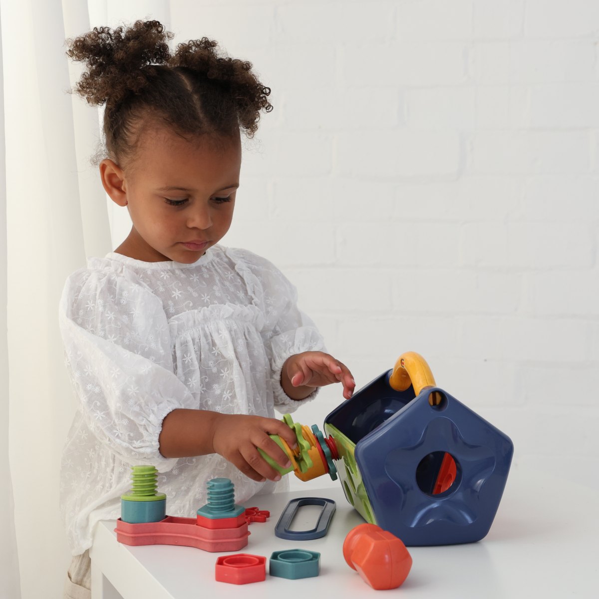 Bio Tool Box - Tolo Toys