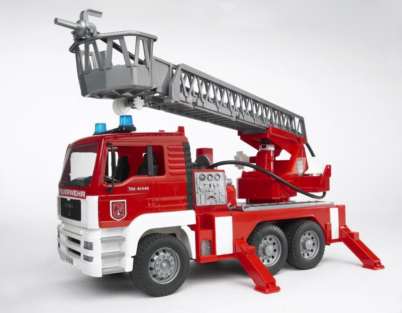 MAN TGA Fire Engine w/water pump lights & sound 1:16 - Bruder