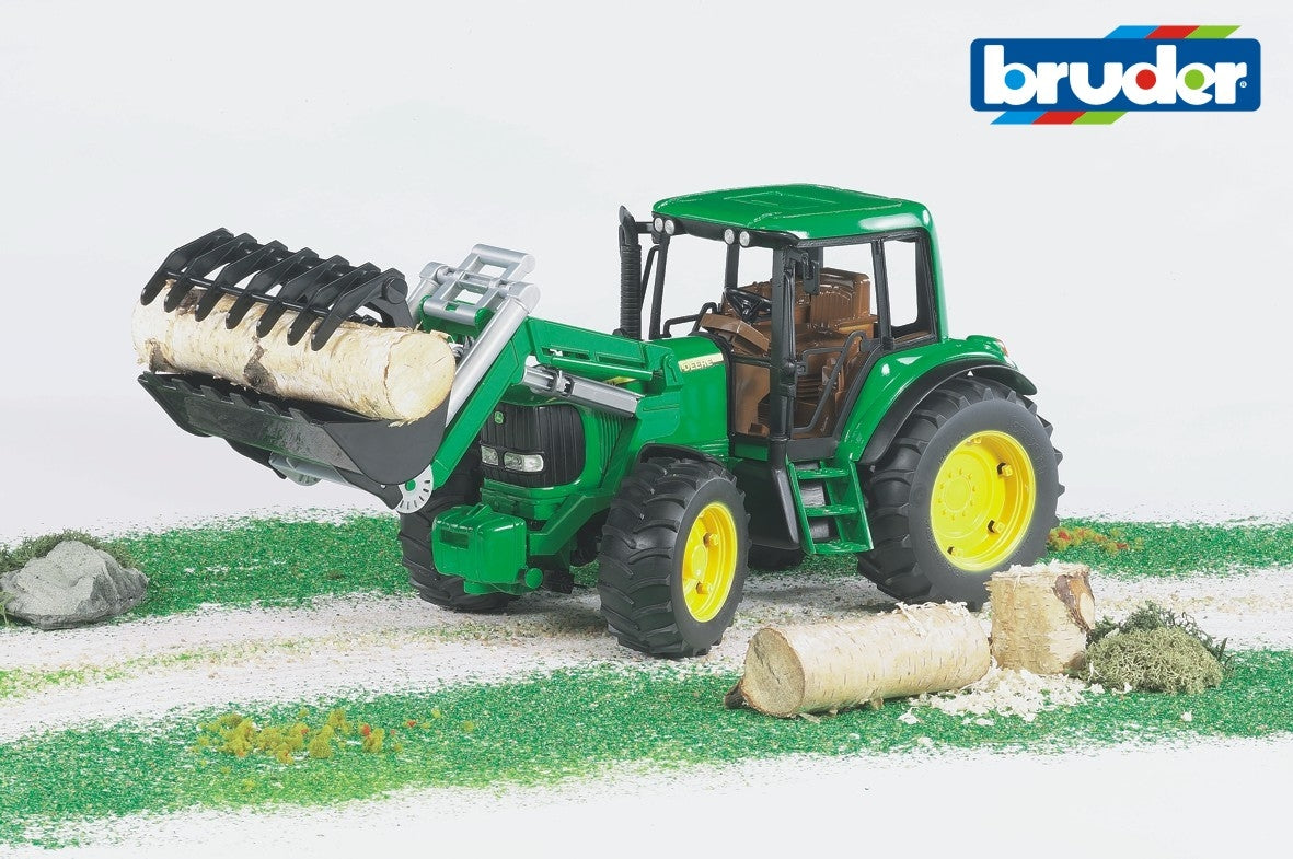 John Deere 6920 Tractor w/Frontloader