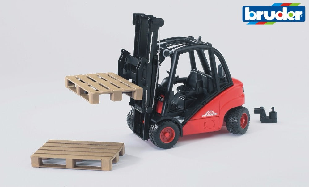 Linde Fork Lift H30D w/ 2 Pallets 1:16 - Bruder