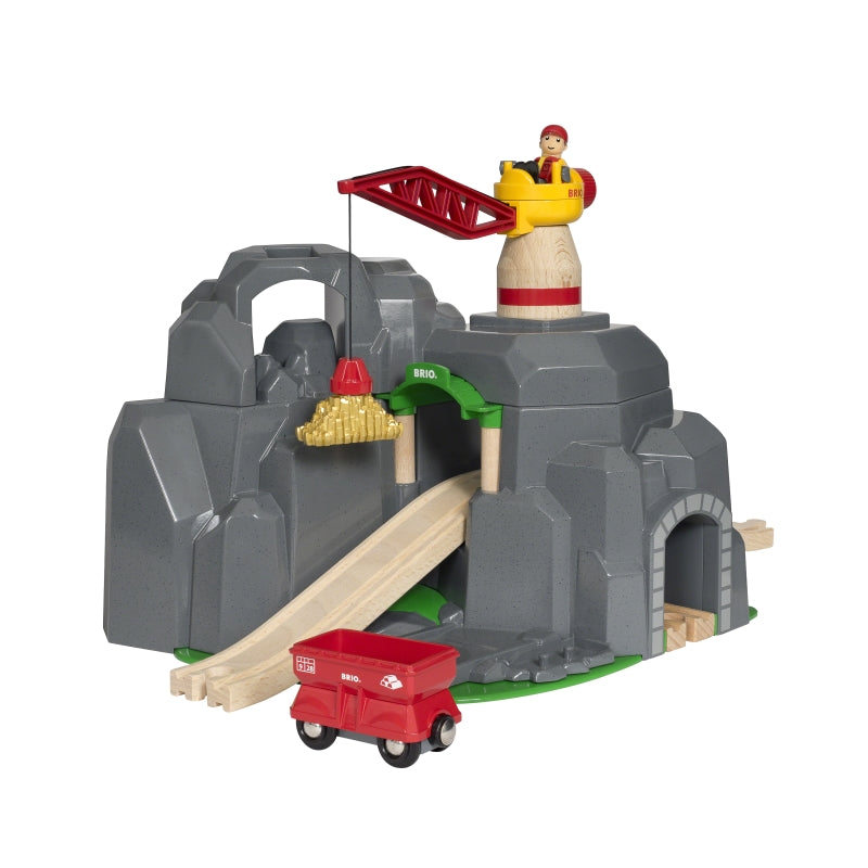 Crane and Mountain Tunnel - Brio